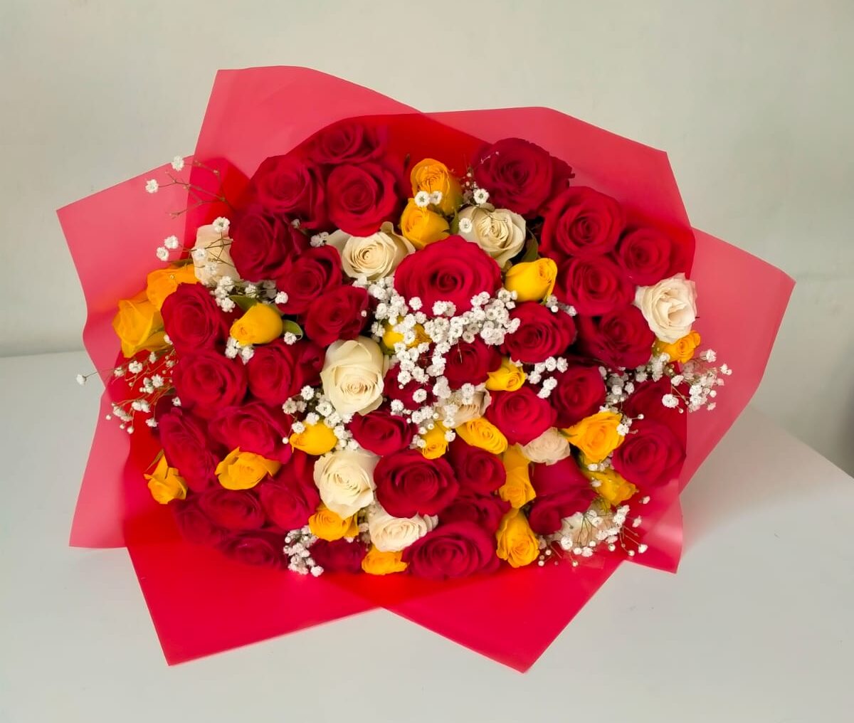 Mixed roses bouquet | Gifts and Flowers Kenya